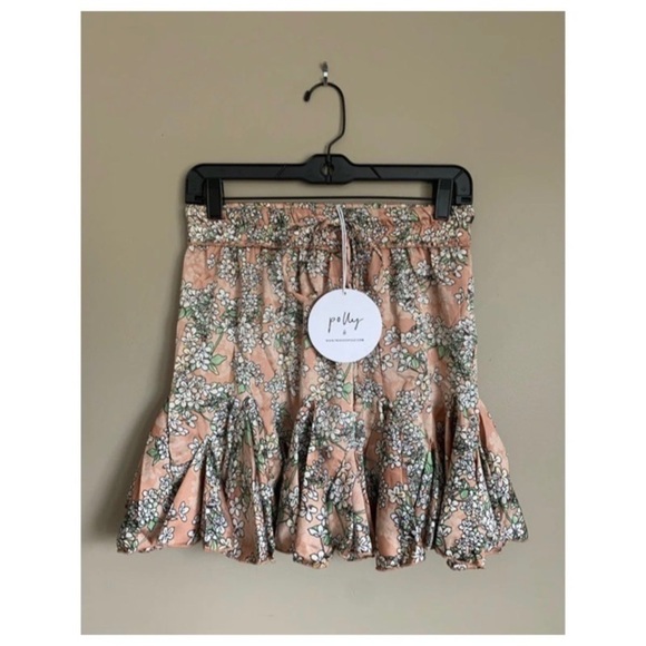 Princess Polly Dresses & Skirts - NEW PRINCESS POLLY Floral Mini Skirt